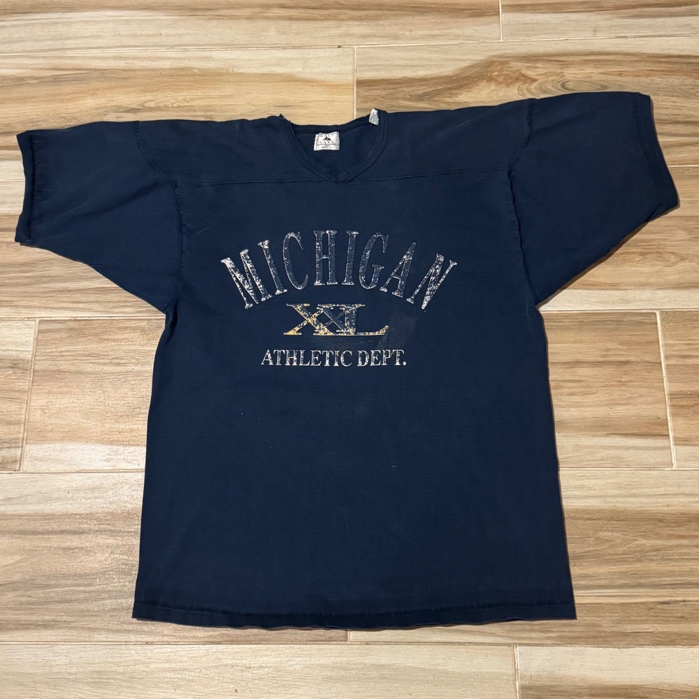 Vintage Galt Sand Michigan Athletic Dept T-Shirt Navy Blue Made in USA Large